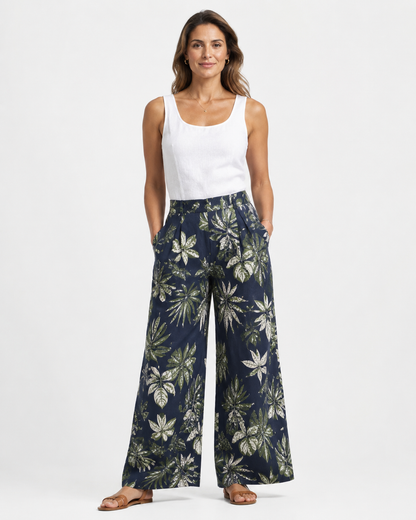 Vivia Botanical Trouser — Navy Model