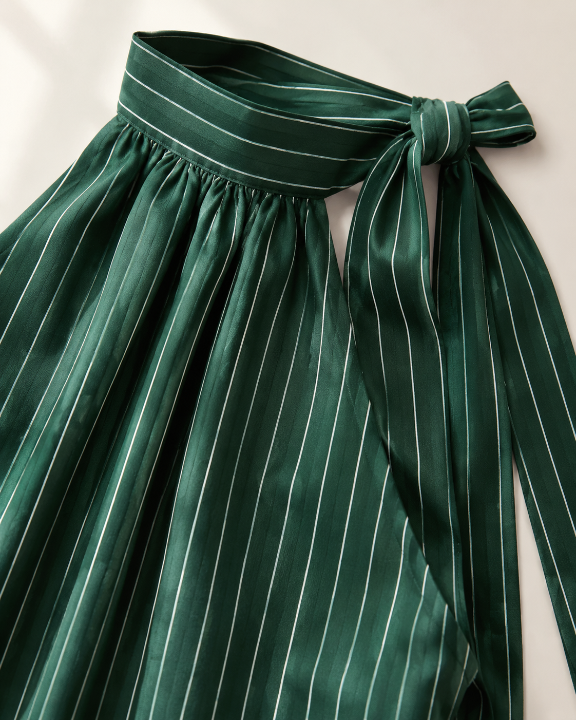 Vivia Riviera Maxi — Green Detail